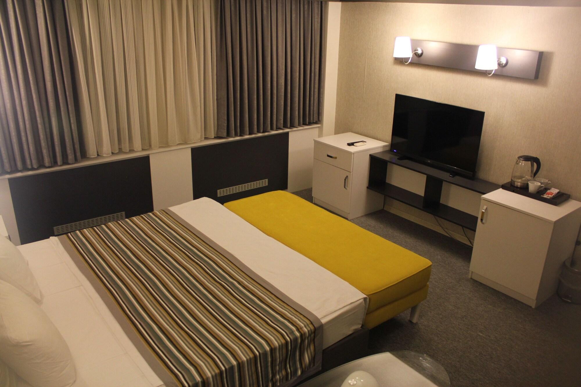 Hotel Taksim Home Istanbul Exteriör bild
